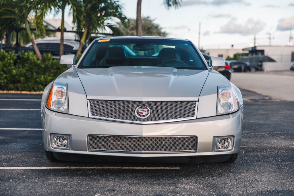 2006 Cadillac XLR V - Photo 10
