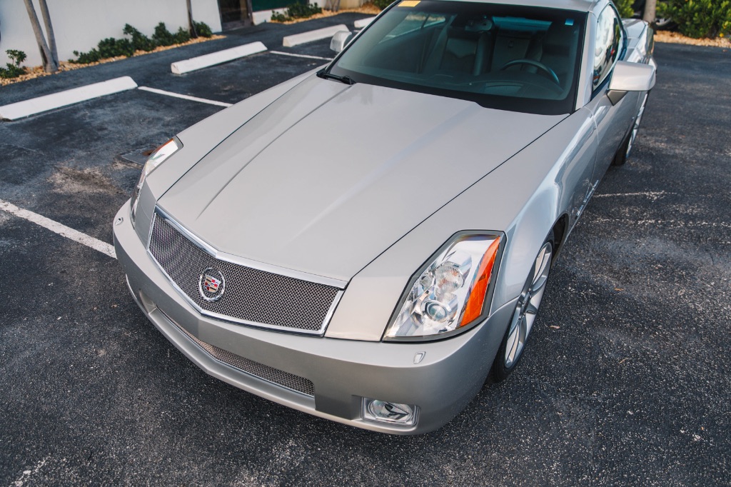 2006 Cadillac XLR V - Photo 11