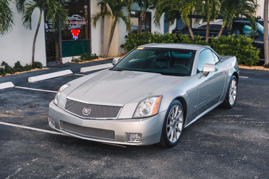 2006 Cadillac XLR V - Photo 9