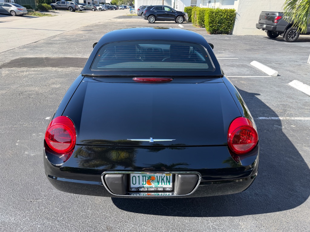 2005 Ford Thunderbird Deluxe - Photo 13