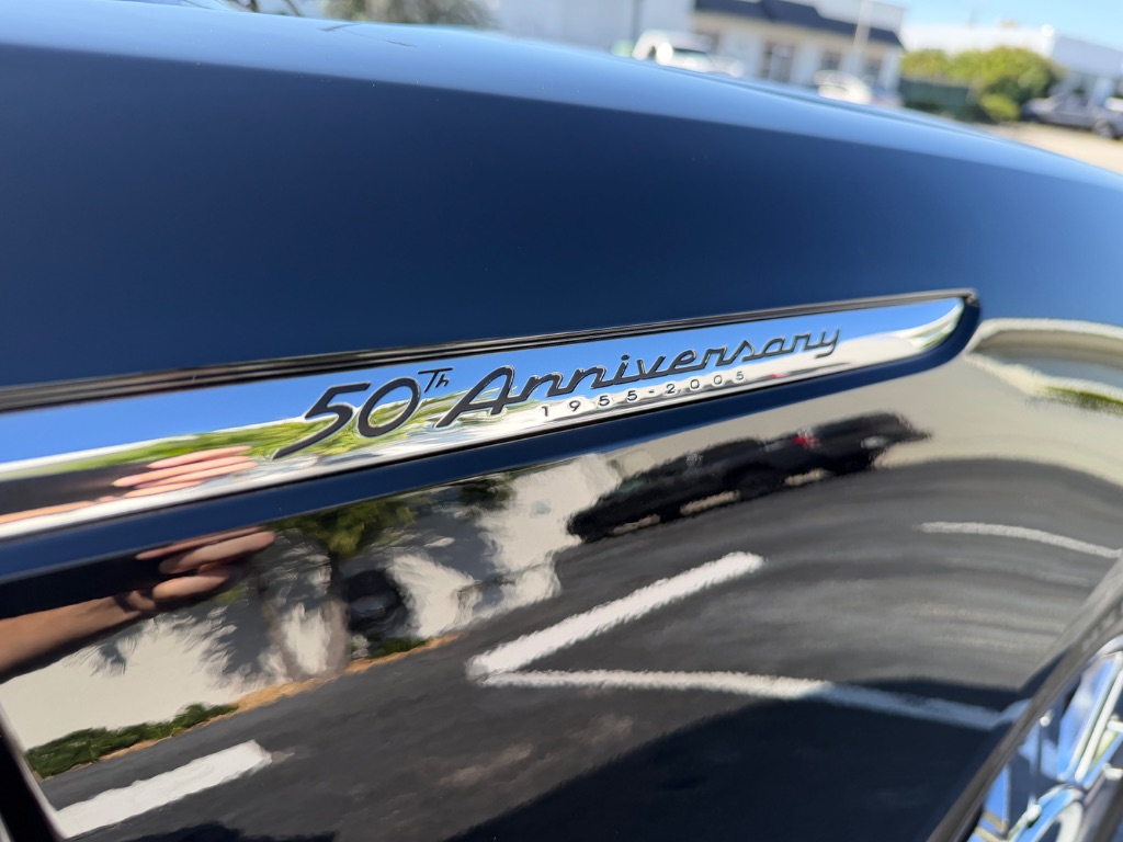 2005 Ford Thunderbird Deluxe - Photo 9