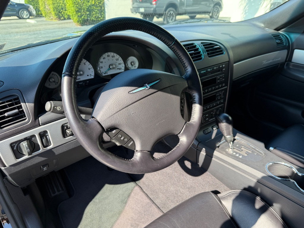 2005 Ford Thunderbird Deluxe - Photo 22
