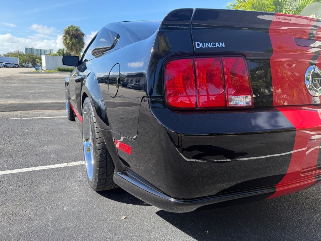 2006 Ford Mustang GT Deluxe - Photo 32
