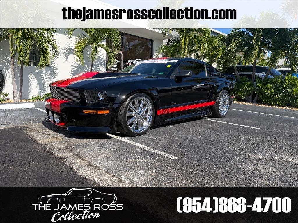 2006 Ford Mustang GT Deluxe's photo