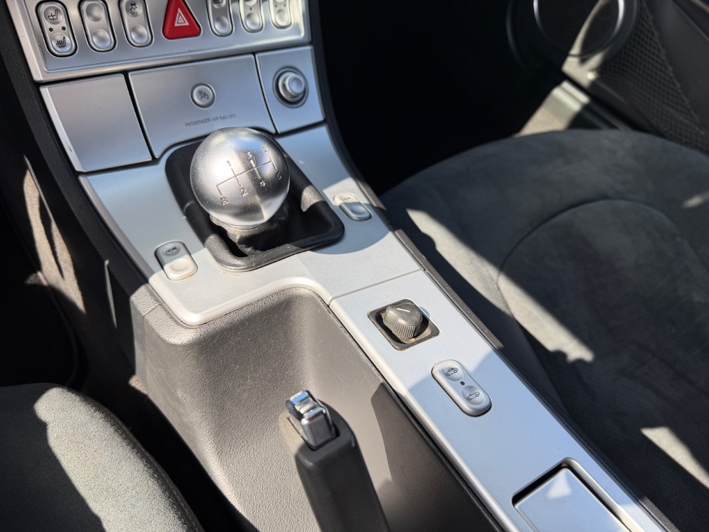 2005 Chrysler Crossfire Base - Photo 29