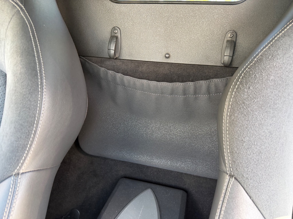 2005 Chrysler Crossfire Base - Photo 32