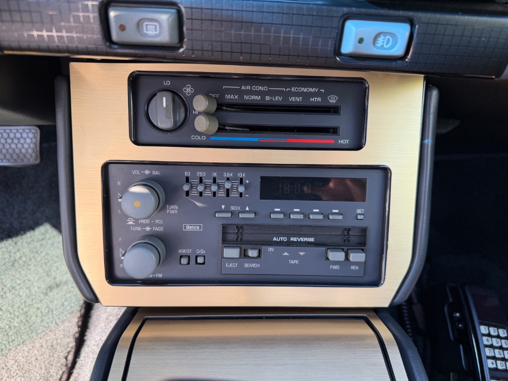 1991 Pontiac Firebird - Photo 38