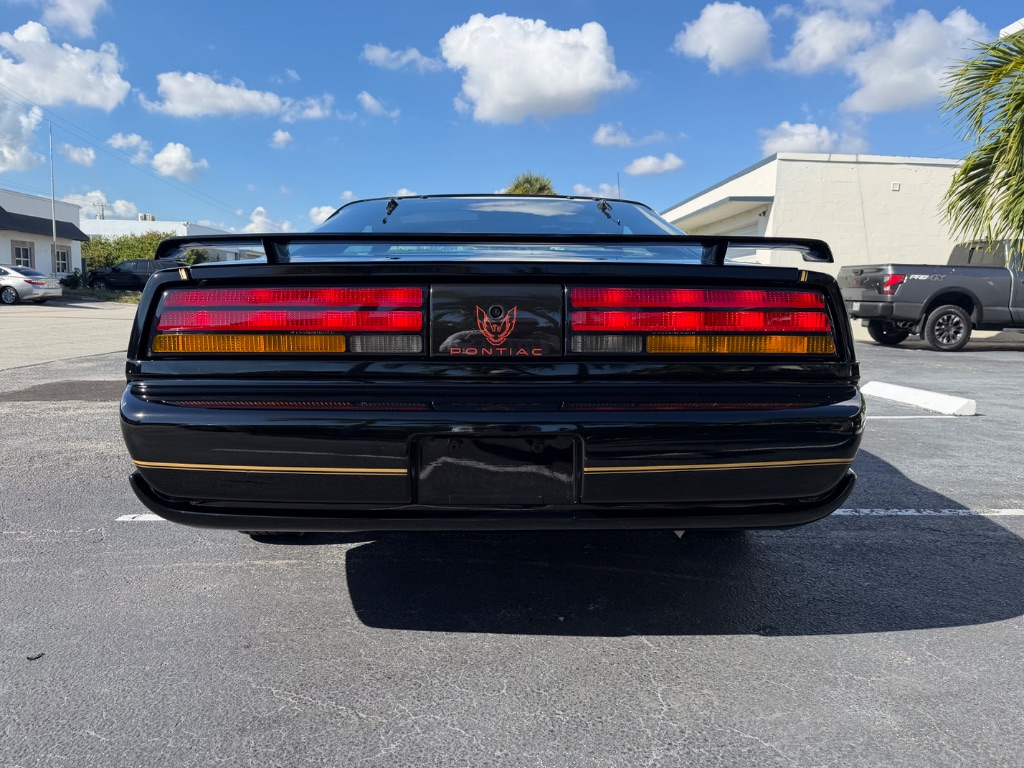 1991 Pontiac Firebird - Photo 16