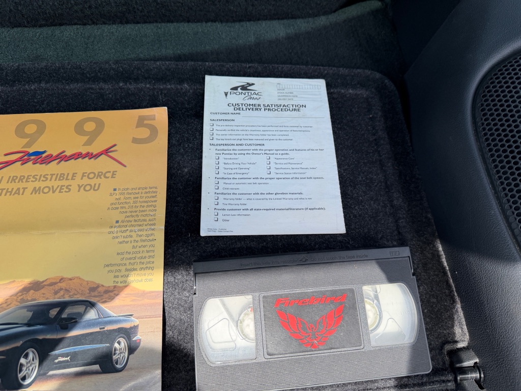 1995 Pontiac Firebird - Photo 45