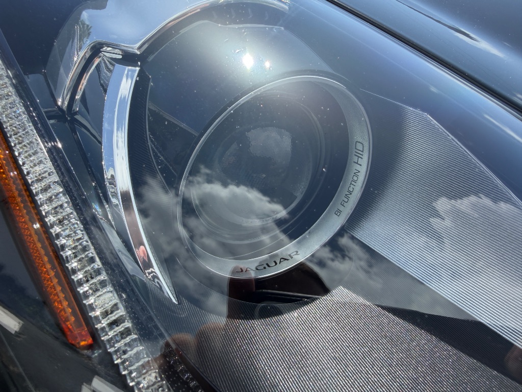 2015 Jaguar F-TYPE Base - Photo 25