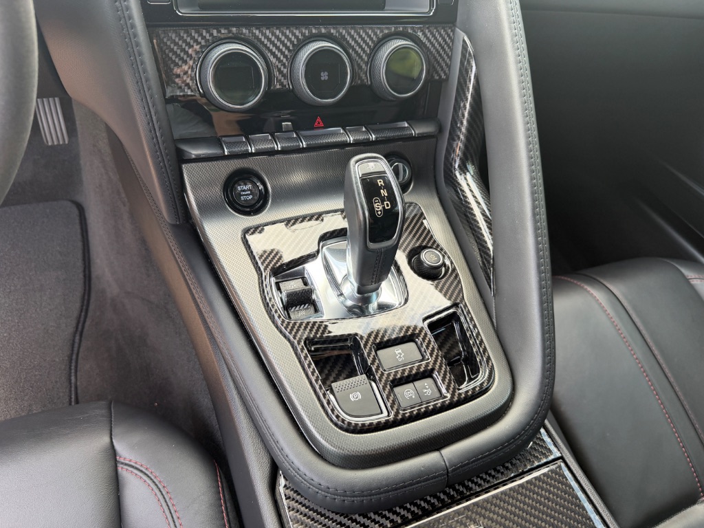 2015 Jaguar F-TYPE Base - Photo 17